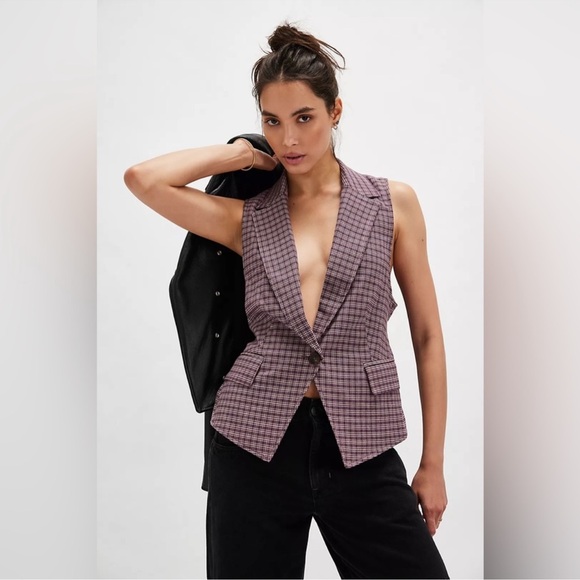 16. NWT Free People Amber Belted Vest - Picture 5 of 5